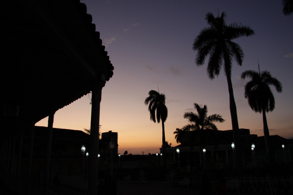 Innenansichten Kuba`s: Abendstimmung in Trinidad, Kuba - Foto-Ausstellung von Peter Wiedenmann